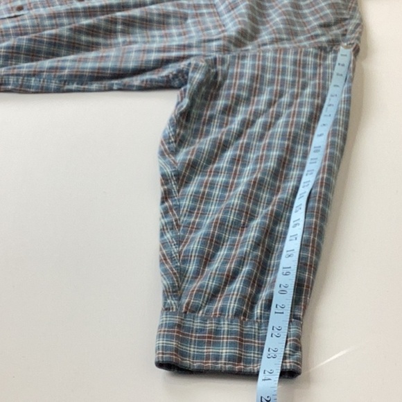 J. Crew Men’s Size X-Large Plaid Buttons Down Shirt. - Picture 8 of 10